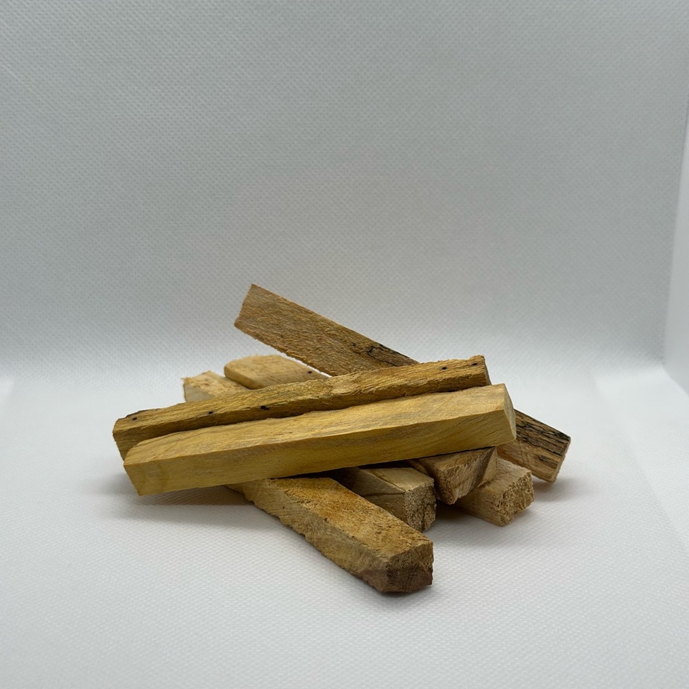 Mini Cleanse Kit - Purify and Protect with Selenite and Palo Santo - Picture 5 of 5